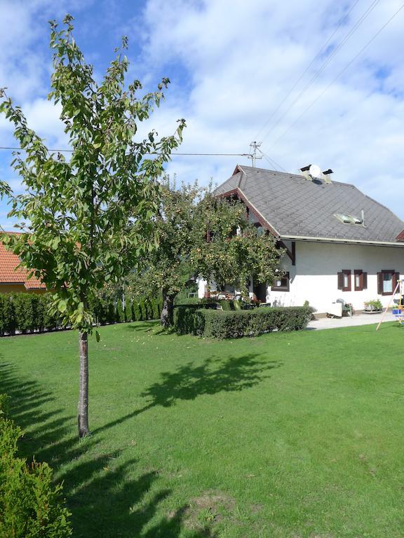 Ferienwohnung Kusternik Velden am Wörthersee Buitenkant foto